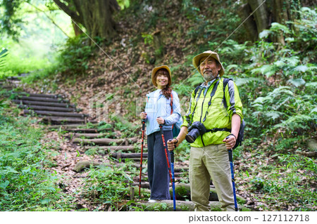 健行、健行、老年、散步、爬山 127112718