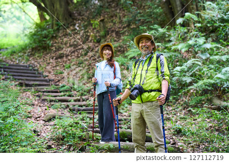 健行、健行、老年、散步、爬山 127112719