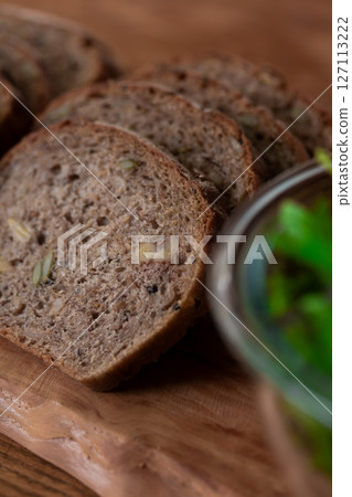 Rye bread with 7 kinds of seeds and superfoods 127113222