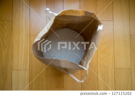 Glutinous rice 127115202