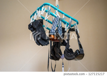 Drying ski equipment Drying ski equipment 127115217