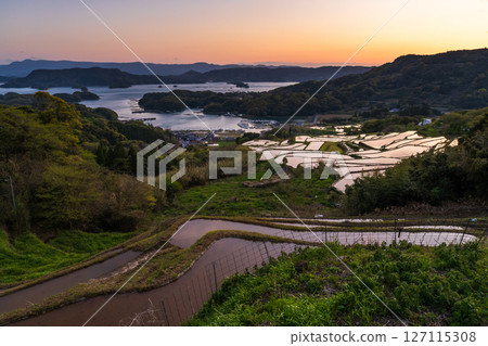 <Saga Prefecture> Rice terraces in Oura and rural scenery overlooking Imari Bay 127115308