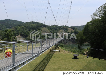大阪府茨城縣茨城縣茨城縣大壩公園景色，這裡有日本最長的吊橋 127115622