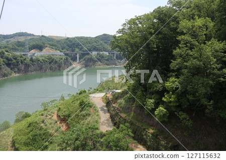 View of Dam Park Ibakita in Ibaraki City, Osaka Prefecture, home to Japan's longest suspension bridge 127115632