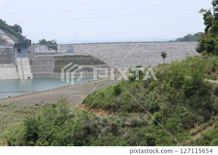 大阪府茨城縣茨城縣茨城縣大壩公園景色，這裡有日本最長的吊橋 127115654