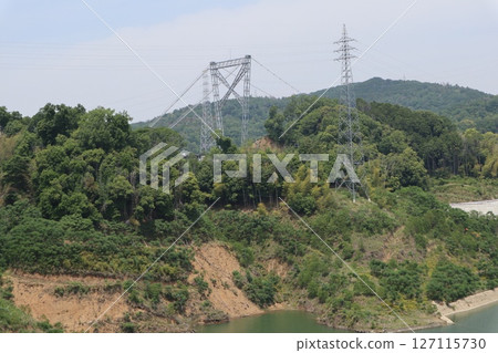 View of Dam Park Ibakita in Ibaraki City, Osaka Prefecture, home to Japan's longest suspension bridge 127115730