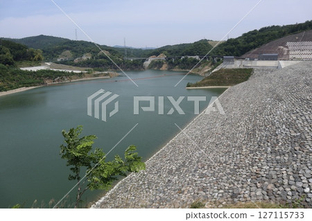 大阪府茨城縣茨城縣茨城縣大壩公園景色，這裡有日本最長的吊橋 127115733