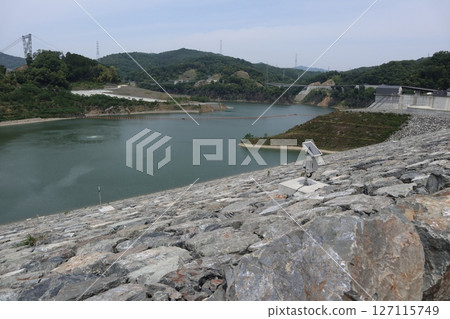大阪府茨城縣茨城縣茨城縣大壩公園景色,這裡有日本最長的吊橋 大阪府茨城縣茨城縣茨城縣大壩公園景色,這裡有日本最長的吊橋 127115749