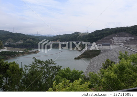Scenery of the grounds of Daimonji Temple in Ibaraki, Osaka Prefecture 127116092