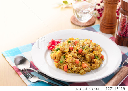 Curry pilaf 127117419