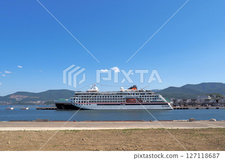 漢薩靈感號郵輪首次停靠小樽港 127118687