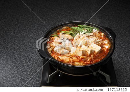 Oyster's Kimchi Nabe 127118835