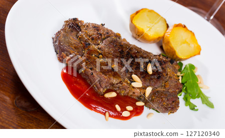 Entrecote with ketchup 127120340