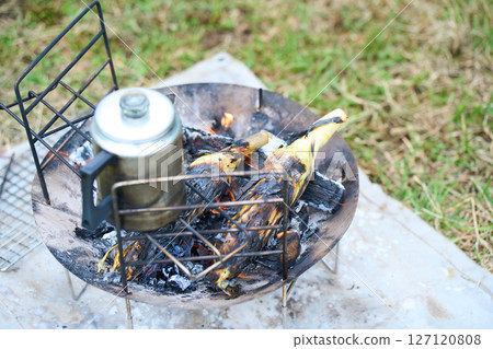 Camping Outdoor Barbecue BBQ Family Parents and children Camping Outdoor Barbecue BBQ Family Parents and children 127120808