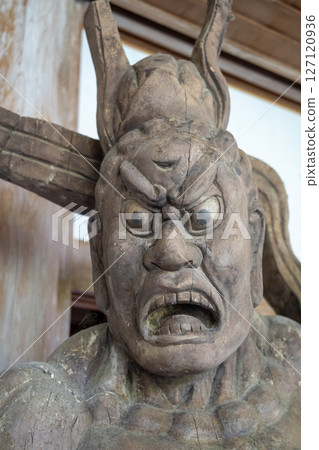 Statue of Nio guardian head at Mitaki-Dera in Hiroshima, Japan Statue of Nio guardian head at Mitaki-Dera in Hiroshima, Japan 127120936