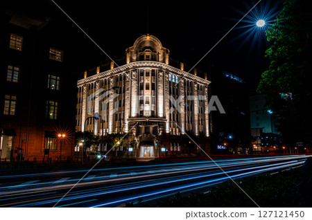 Kobe Mitsui O.S.K. Lines Building Kobe Mitsui O.S.K. Lines Building 127121450