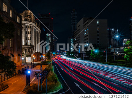 Kobe Mitsui O.S.K. Lines Building 127121452