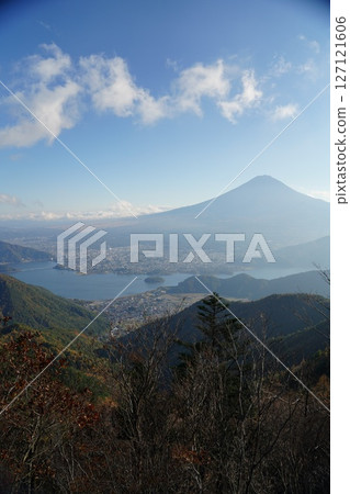 從 FUJIYAMA Twin Terrace 眺望富士山 127121606