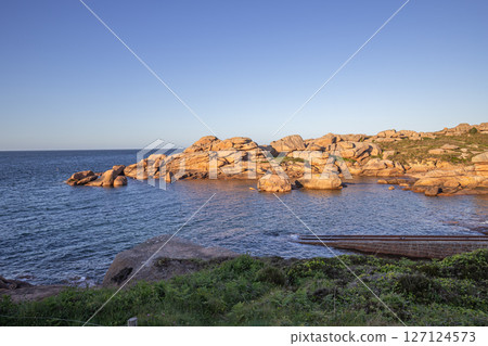 Ploumanac'h pink granite coast, cotes-d'armor, brittany, france 127124573