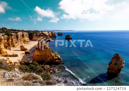 Marinha beach, Algarve, Portugal 127124719