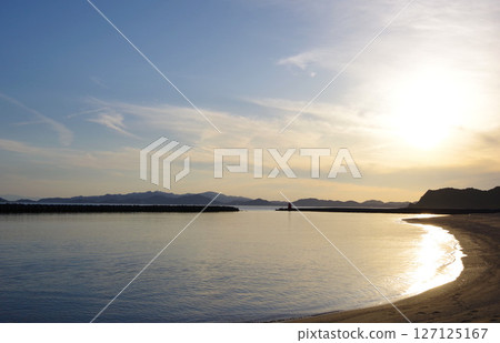 Minami Awaji City, Hyogo Prefecture: Ama Beach bathing beach illuminated by the setting sun, overlooking Tokushima and Naruto Minami Awaji City, Hyogo Prefecture: Ama Beach bathing beach illuminated by the setting sun, overlooking Tokushima and Naruto 127125167