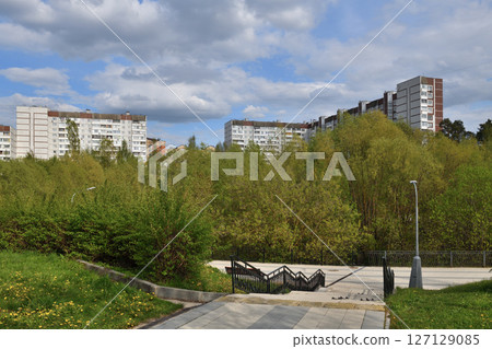 Zelenograd is a residential area with many parks for walking and running , Moscow, Russia Zelenograd is a residential area with many parks for walking and running , Moscow, Russia 127129085