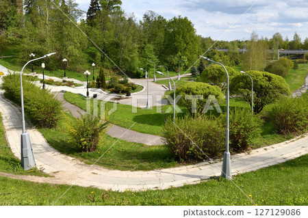 Zelenograd is a residential area with many parks for walking and running , Moscow, Russia Zelenograd is a residential area with many parks for walking and running , Moscow, Russia 127129086