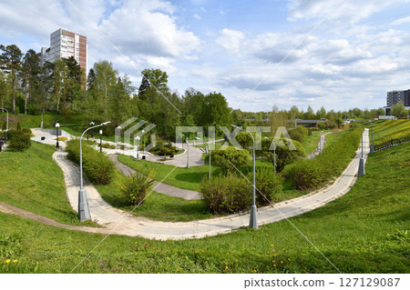 Zelenograd is a residential area with many parks for walking and running , Moscow, Russia Zelenograd is a residential area with many parks for walking and running , Moscow, Russia 127129087