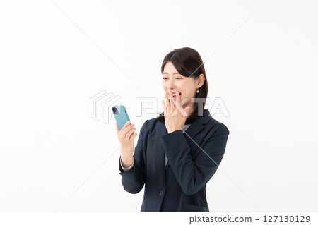 Woman, smartphone, smile Woman, smartphone, smile 127130129