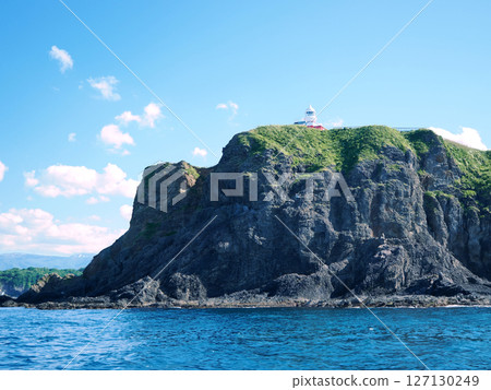 從小樽海上看到的日和山燈塔 從小樽海上看到的日和山燈塔 127130249