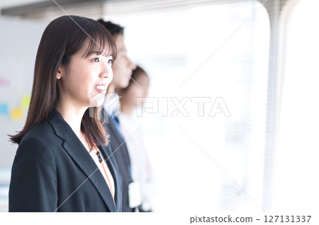  Business image 127131337