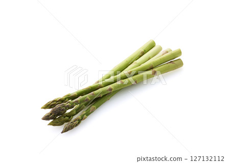 green asparagus on white background 127132112