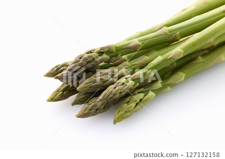 green asparagus on white background 127132158