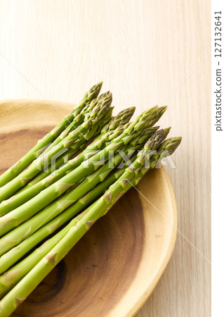 Asparagus Asparagus 127132641