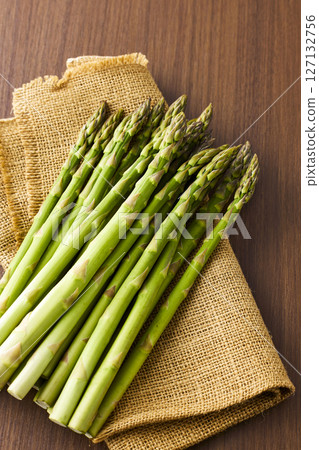Asparagus  127132756