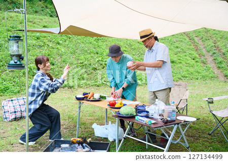 露營 戶外烤肉BBQ 家庭 親子 127134499