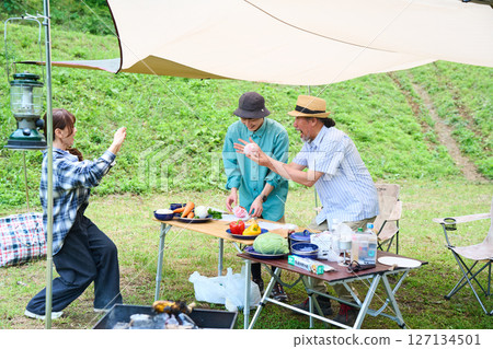 露營 戶外烤肉BBQ 家庭 親子 127134501