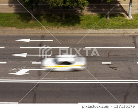 The Architecture road backgrounds and cars. 127136179