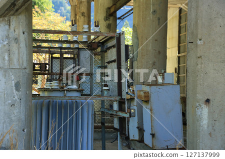 兵庫縣朝來市神子畑選礦廠濃縮機內的機器 127137999