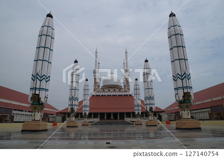 Indonesia, Semarang, Central Java Grand Mosque Indonesia, Semarang, Central Java Grand Mosque 127140754
