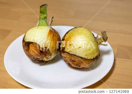 New Onion New Onion 127141069