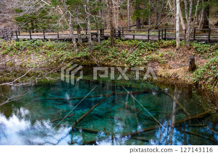 上帝的池塘 127143116