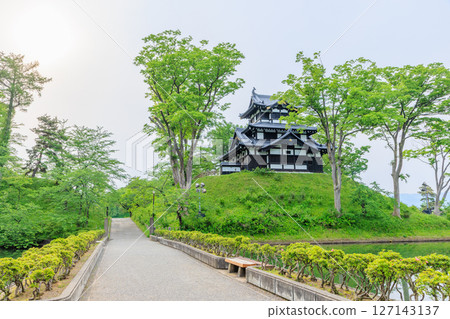 新潟縣上越市三重塔高田城公園的初夏 新潟縣上越市三重塔高田城公園的初夏 127143137
