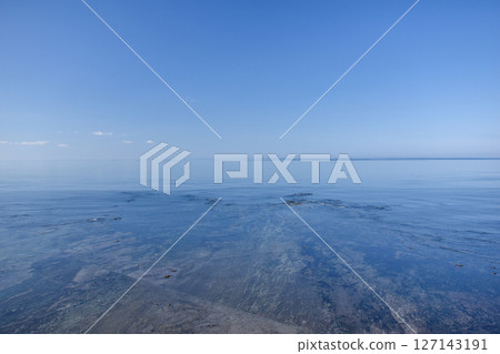 Noguchi Cape 127143191