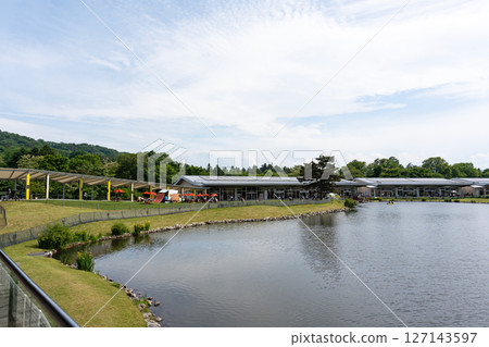 Karuizawa Outlet: Shops around the pond, Karuizawa, Kitasaku District, Nagano Prefecture 127143597