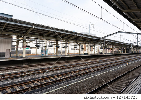 Karuizawa Station, a vast Shinkansen platform, Karuizawa, Kitasaku District, Nagano Prefecture Karuizawa Station, a vast Shinkansen platform, Karuizawa, Kitasaku District, Nagano Prefecture 127143725