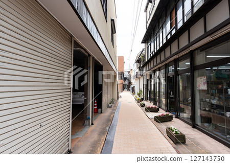 Walking the alleys of Tomioka: The road to the World Heritage Tomioka Silk Mill, Tomioka, Gunma Prefecture 127143750