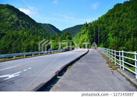 從思川新越路橋眺望，栃木縣鹿沼市栃木縣鹿尾市32號縣道 127143897