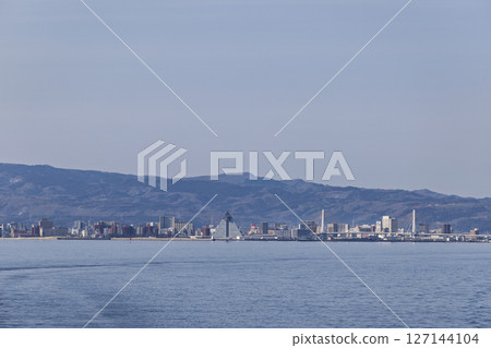 從海上俯瞰青森市中心 10 從海上俯瞰青森市中心 10 127144104
