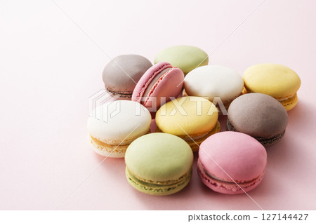 Colorful macaroons 127144427